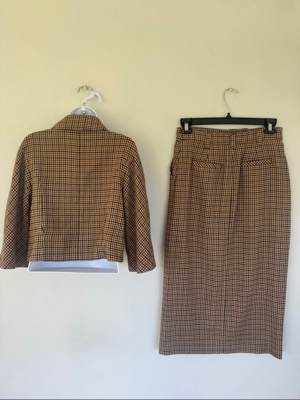 CAbi brown green houndstooth plaid print matching skirt and blazer set small - Picture 8 of 14